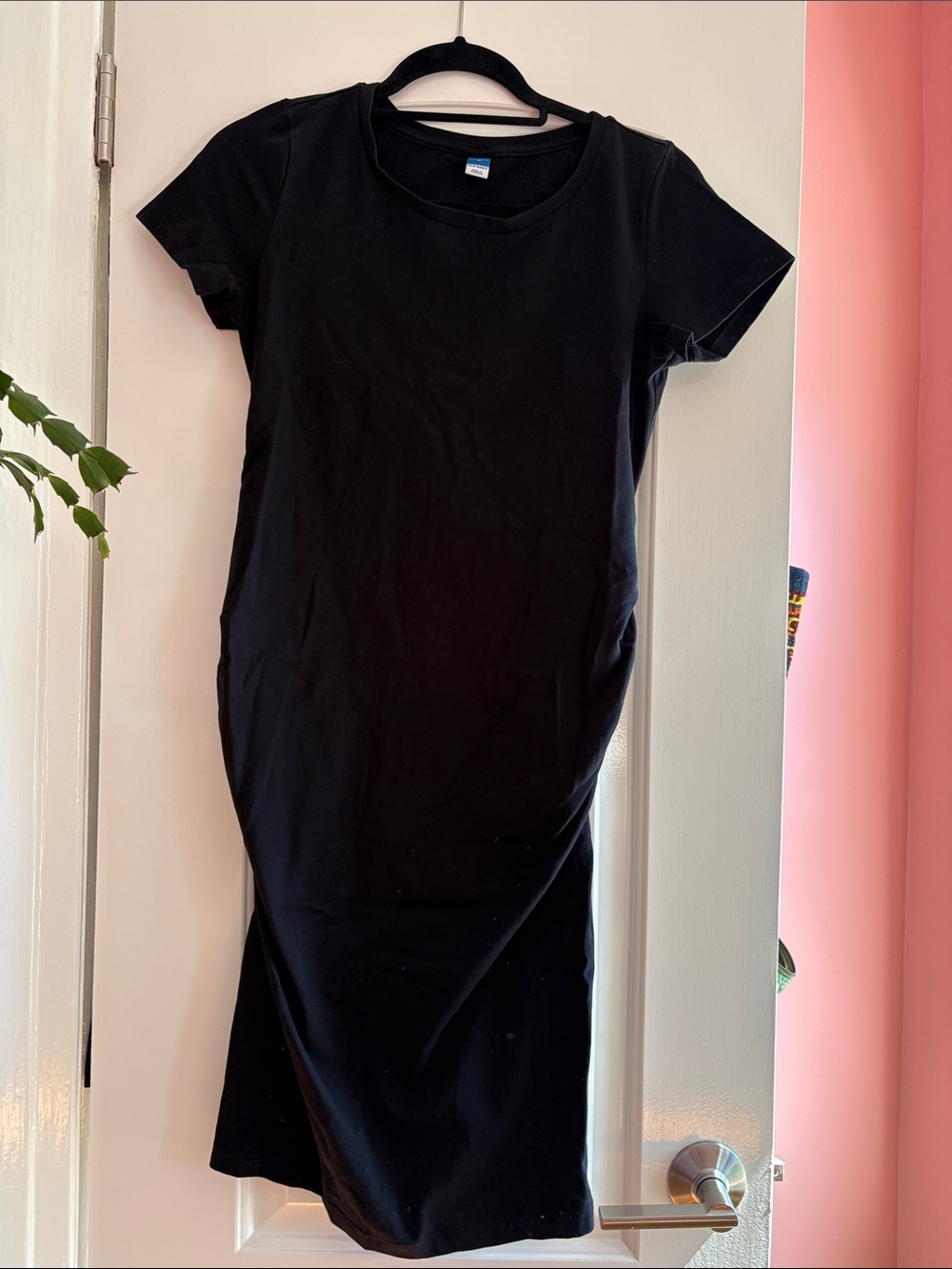Old Navy Maternity Black Short-Sleeve Midi Dress